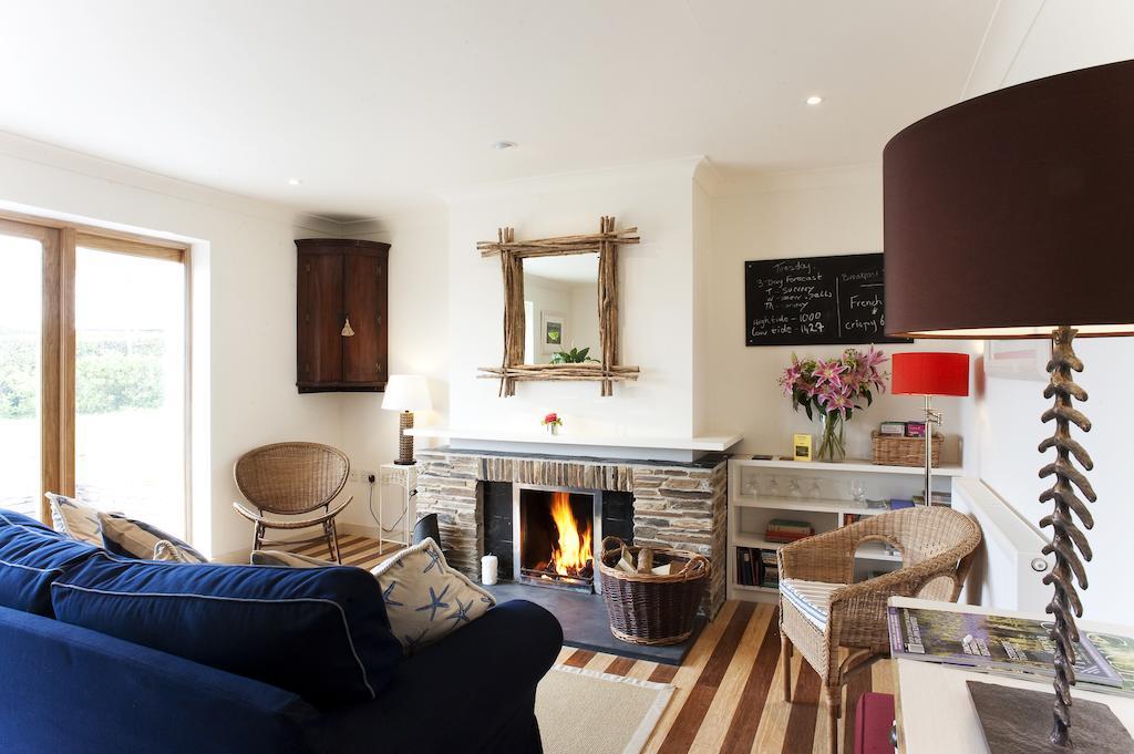 Nearwater Bed and Breakfast Saint Mawes Δωμάτιο φωτογραφία